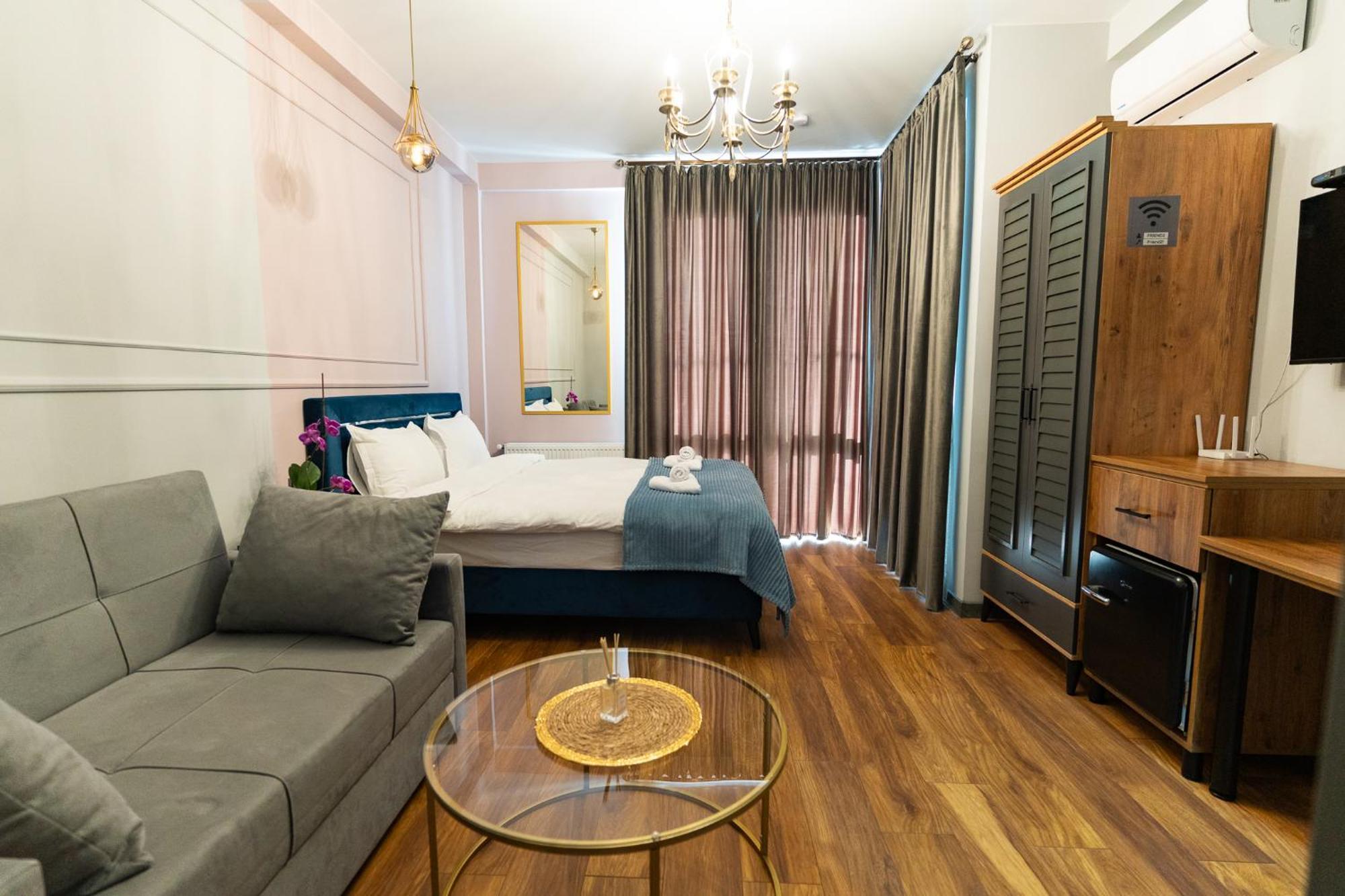 Trinity Hotel Tbilisi ภายนอก รูปภาพ