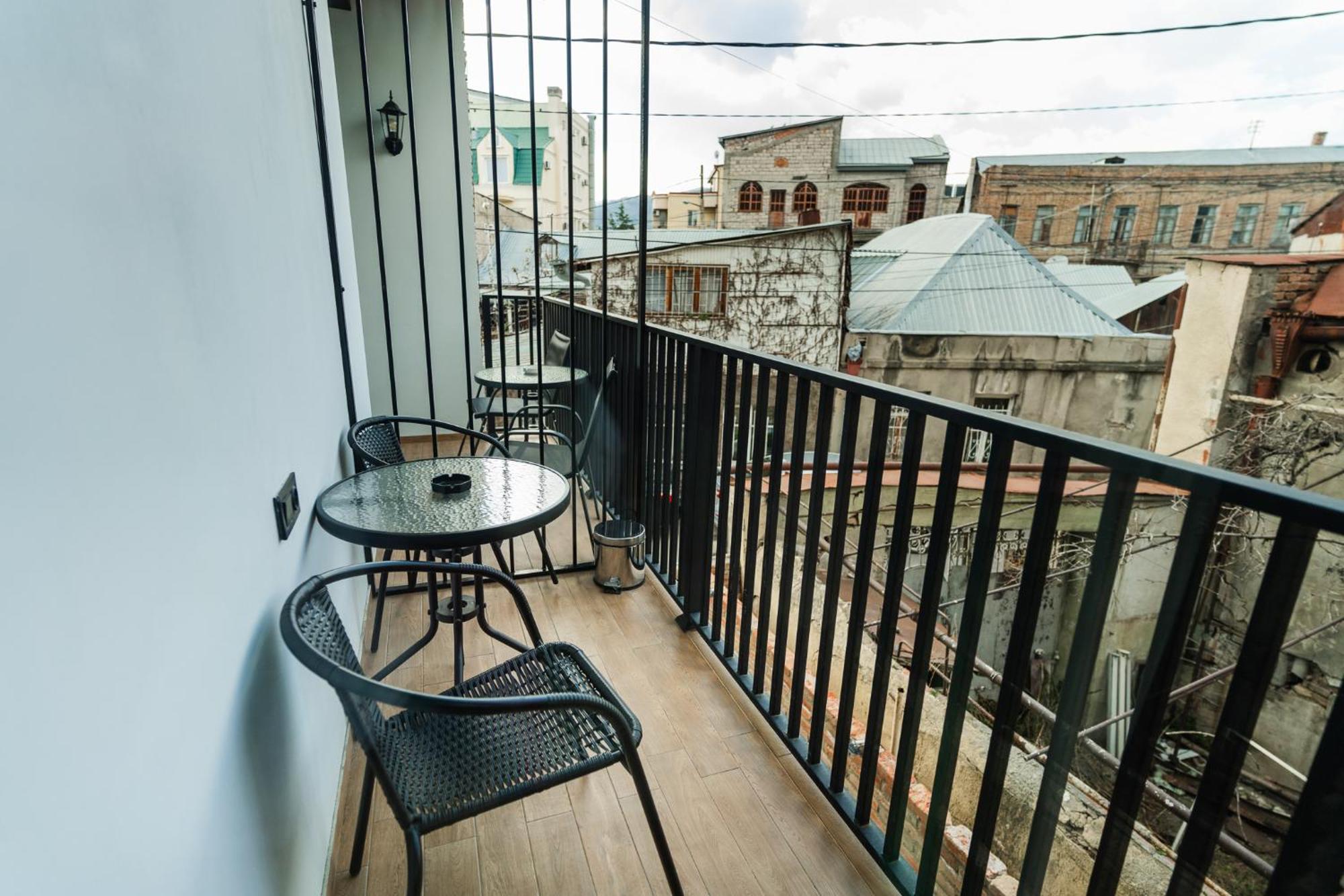 Trinity Hotel Tbilisi ภายนอก รูปภาพ